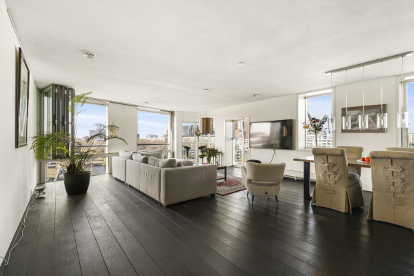 photo 2 Van Leijenberghlaan 2 T