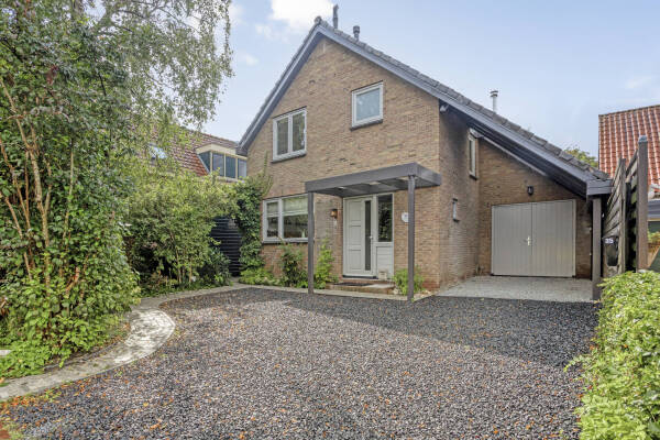 photo 1 Raadhuisstraat 35