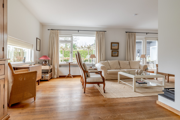 photo 15 Ameroever 64