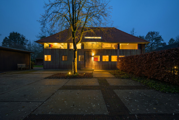 photo 50 Tiendweg 2 A