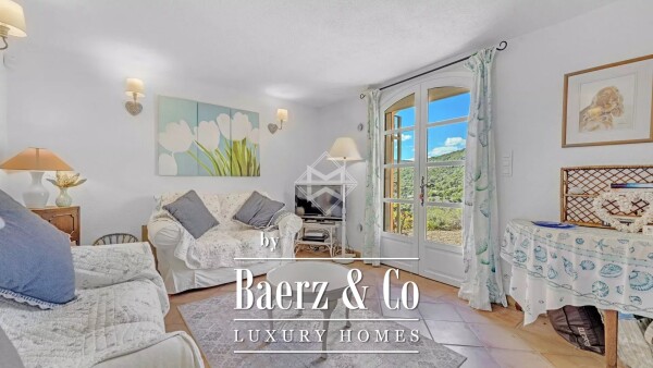 photo 15 Charming Varois-Style Property with Sea and Hill Views – La Croix-Valmer