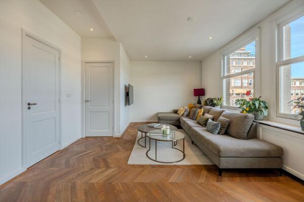 photo 16 Rubensstraat 74 2