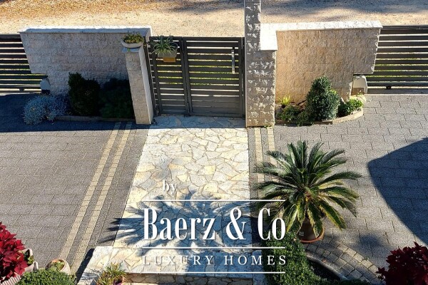 photo 33 Krk, Omišalj, detached house with 4 apartments, garden, courtyard and parking spaces