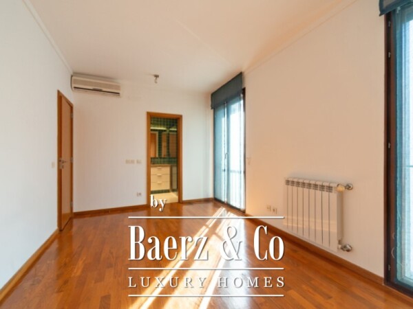 photo 17 T3, with condominium garden, garage and doorman