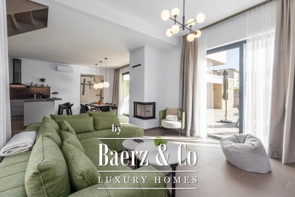 photo 13 Istria, Umag, spacious modern house with stone details and heated pool