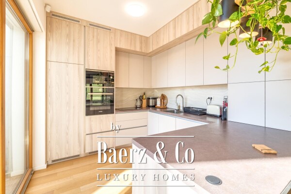 photo 6 Zagreb, Mlinovi modern three, story apartment