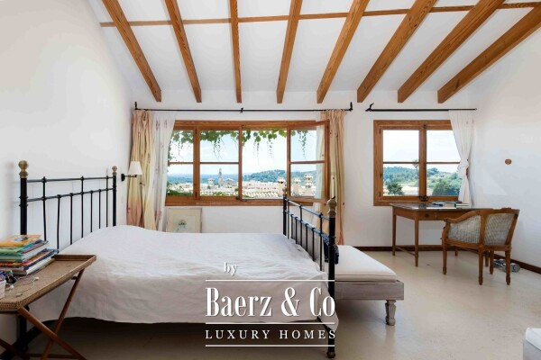 photo 25 Historic and Noble Royal Mansion with 2 Guest Villas