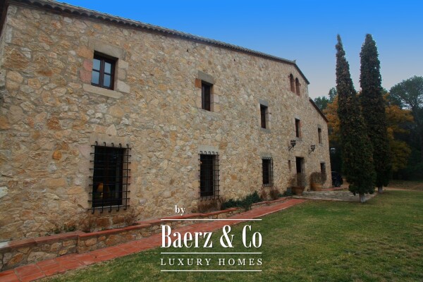 photo 17 Rustic charm and exclusivity just minutes from the Mediterranean.