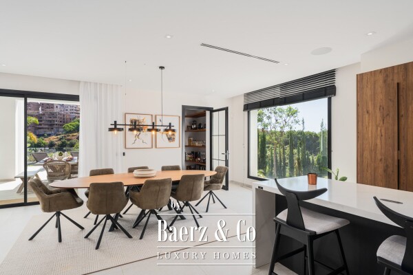 photo 6 Villa - Marbella East - Ref: 8685