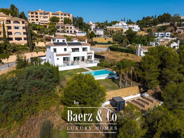 photo 14 Villa - Marbella East - Ref: 8685