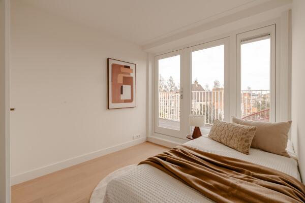 photo 33 Olympiaplein 43 B