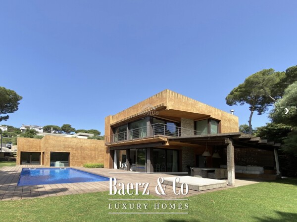 photo 1 Begur, Sa Riera