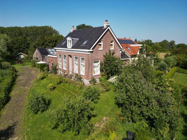 photo 2 Hezelstraat 17