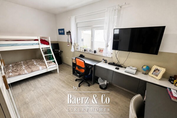 photo 13 Zadar, Rtina, house with swimming pool and three residential units, 200 m from the sea
