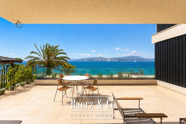 photo 2 Trogir area, luxury apartment on the beach