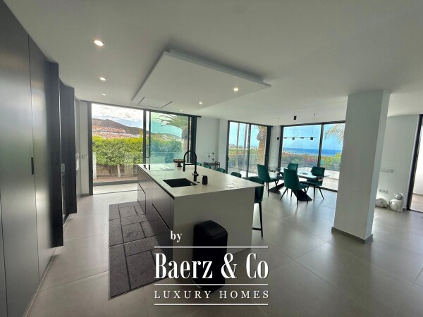photo 15 Beautiful villa in Adeje, Tenerife south