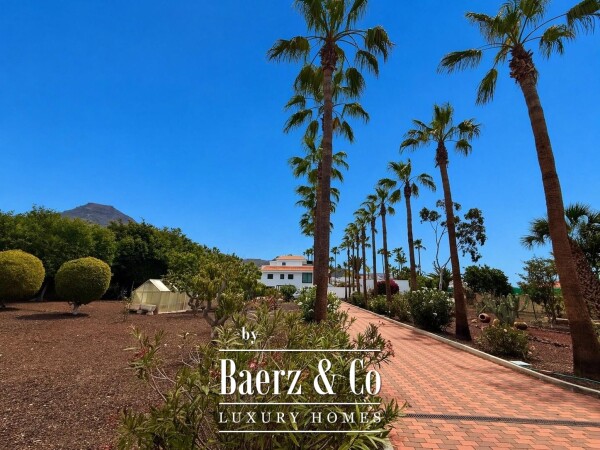 photo 52 Beautiful villa in Adeje, Tenerife south