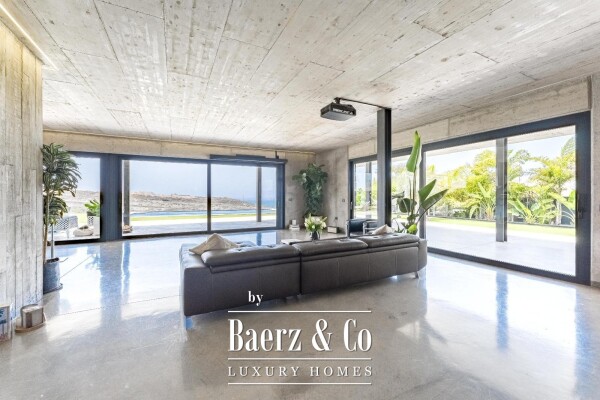 photo 7 Exceptional luxury villa in Adeje