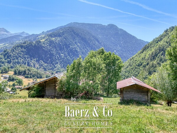 photo 2 Chalet in need of renovation - Beaufort
