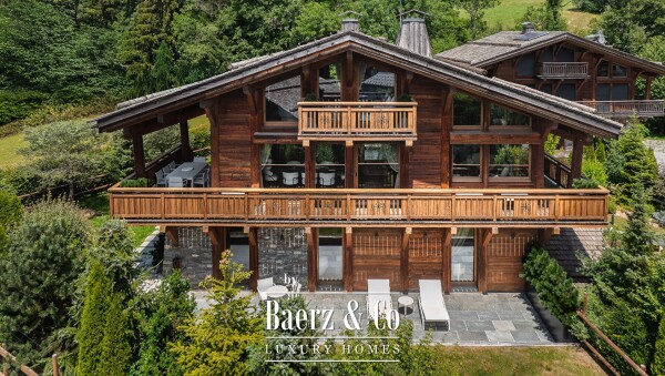photo 8 Exceptional chalet of 330 sqm with 5 bedrooms and garden