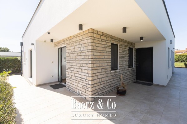 photo 8 Istria, Medulin - Luxury Villa with a Swimming Pool and Spacious Grounds