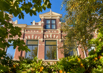 LEIDEN