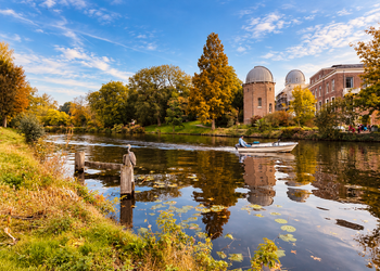 LEIDEN
